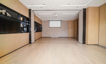 Eature Residences Lingang - Housity