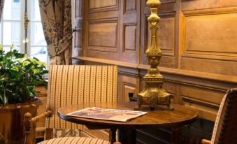 Hotel L de Lutece - Notre-Dame