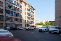 Ofis Meiji Hotel (Huzhou Xiaoxi Street Yishang Street) - parking