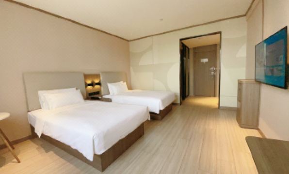 HanTing Hotel (Shanghai Luodian Ancient Town)