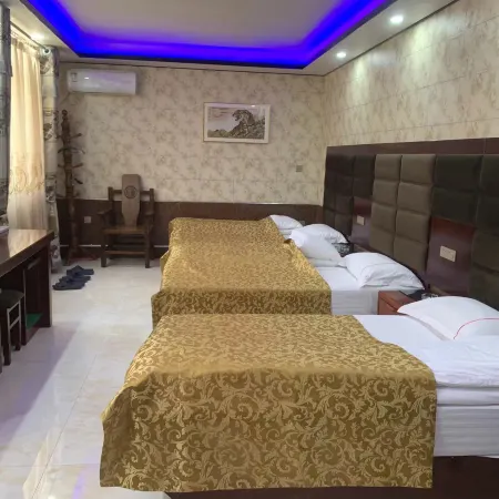 Huachi Wenbo Hotel