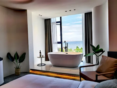 邕裏·逅海度假酒店（防城港三塊石店）