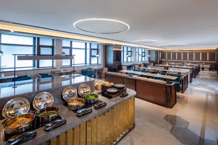 Crystal Orange Hotel Lianyungang Wanda Plaza Отели рядом с достопримечательностью «Donggang College of Huaihai Institute of Technology»