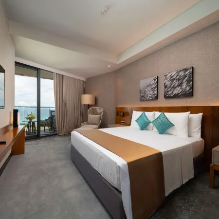 The Reef Island Resort Mactan, Cebu