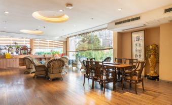 Chongqing Ronghua Hotel (Jiangjin Passenger Transport Center Branch)