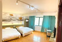 Qingya Hotel