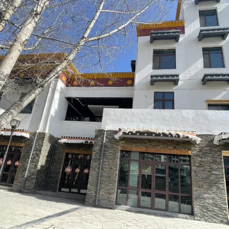 Xiaheshan Ancient Homestay (Cultural Plaza)