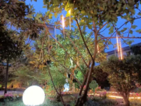 杭州昆龍リゾート（西湖風景名勝區靈隱） 双峰挿雲周辺のホテル