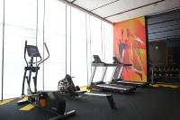 Hampton by Hilton Yibin University Town - Gym