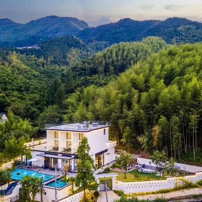 Lushan Lushui Yeshe Shanshui Light Travel Resort Hotel (Jiangnan Luwu Scenic Area) 대두오 저수지 주변 호텔