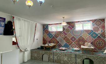 Yining Qingjushe Homestay