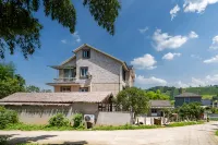 Wangchagu·Anji Chashan View Light Luxury Holiday Meishu Hotels near Anji Caotan Leisure Sightseeing Crayfish Base