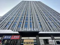 โรงแรมซีเยว่ซิงเฉิน สาขาอิ๋นชวน วูเยว่สแควร์ - โรแมนติก