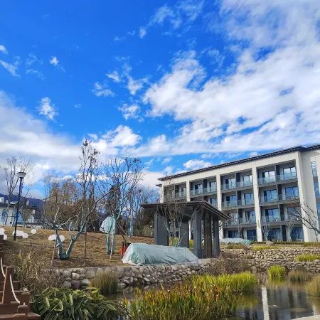 Butuo Black Sheep Grand Hotel