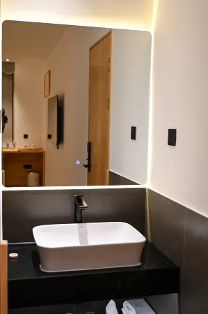 Jingshe Guanshan Homestay Отели рядом с достопримечательностью «Baiyun Temple»