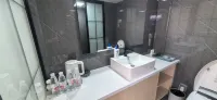 Haizhiwei Cultural Tourism Capsule Hotel Homestay Hotels near CPC Weihai Municipal Committee Party School