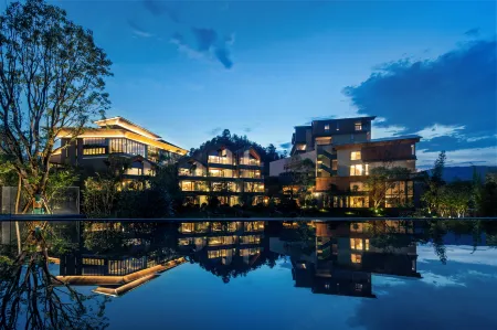 The PASSAGE of UNNA Отели в г. Шанъю