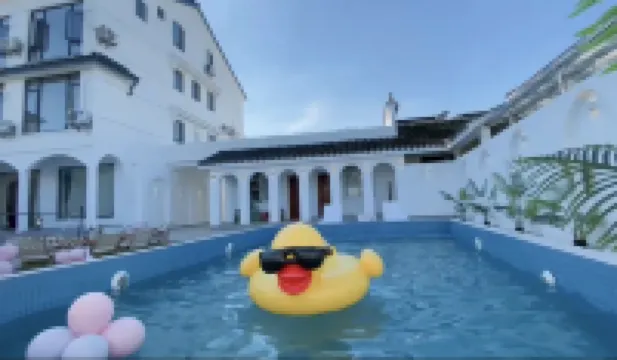 Dongyuewan | 270° Lakeview · Swimming Pool Homestay (Taihu Lake Western Mountain)