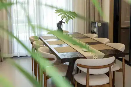 Floral Hotel·Yichen Homestay in Tonglu County (OMG Heartbeat Paradise Store) Отели рядом с достопримечательностью «Chuiyun Tongtian River»