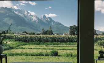 Mishan Guiyun Snow Mountain Panoramic View Pu'er Tea Fragrance Holiday Home
