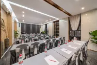 龍誠國際飯店（漢江龍舟文化園店）