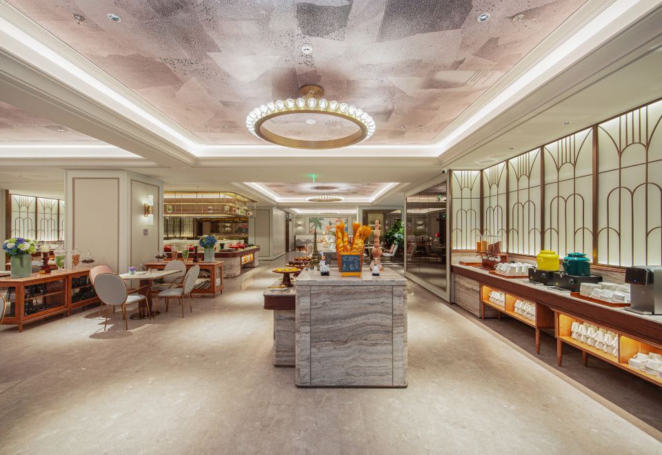 하이커우 궈마오 센터 Mercure 호텔의 조식 뷔페