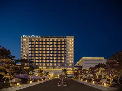 DoubleTree by Hilton Yanji Các khách sạn ở Diên Cát