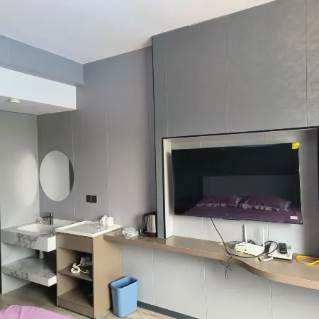 Burqin Jiadengxuan Hotel (Shenhu Road)