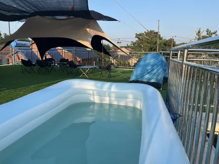 Changxinyuan Homestay Отели в г. Вейшань