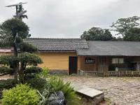 Kong West Island Guesthouse (Luxi West Sea Scenic Area Branch)