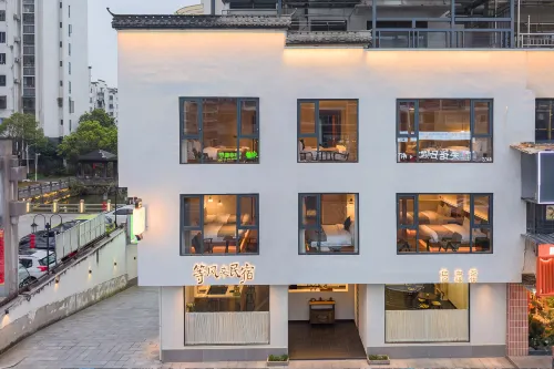 Wind Whisper・Designer Resort Inn