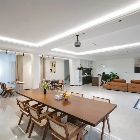 Moganshan Fanxi·Haven Mountain Grassland Designer Garden B&B (Houwu Transfer Center Branch)