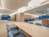 Hanting Hotel (Yining Global Port Six-Star Street Scenic Area Branch) 이닝 호텔