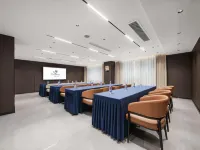 Yunjing Hotel (Qionglai High-Speed Railway Station Branch) Hotels in Qionglai