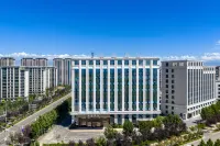 Yining Shandong Road Crystal Orange Hotel - parking
