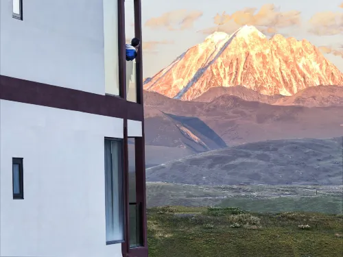 Yala Muyun Snow Mountain Secret Homestay - 발코니