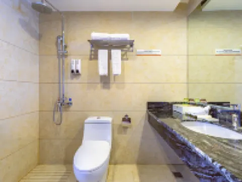 SUPER 8 HOTEL PREMIER Hoteles en Huize