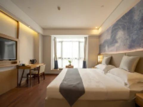 Greentree Eastern Hotel (Wuxi Lihu Yuantouzhu Scenic Spot )