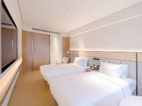 全季酒店(上海浦东机场自贸区店) - 高级双床房