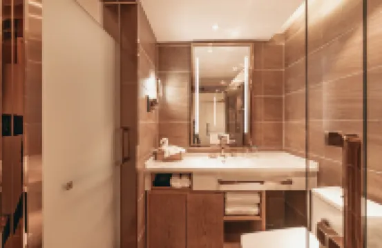 Starway Hotel (Qinhuangdao Shanhaiguan Railway Station) Hôtels à proximité de : Mengjiang Girl Temple