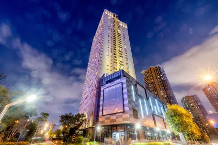 Jinshang Yunju Art Hotel Отели рядом с достопримечательностью «Kunming Waterfall Park»