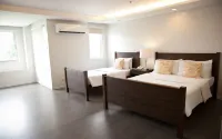 Nichols Airport Hotel