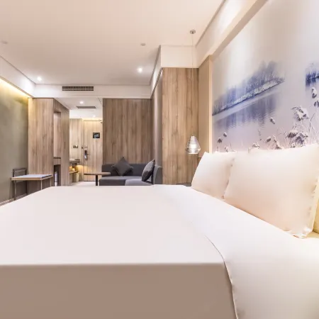Atour Hotel