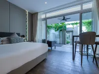 Lone Pine, Penang, a Tribute Portfolio Resort バトゥ・フェリンギのホテル