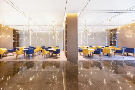 Atour Hotel (Zhongshan North Railway Station, V - Park Plaza)