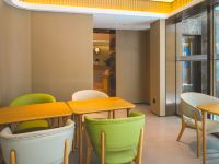 全季酒店(上海人民广场威海路店) - 商业中心