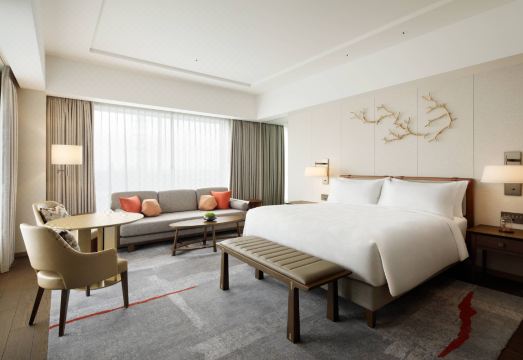 5. JW 메리어트 ..