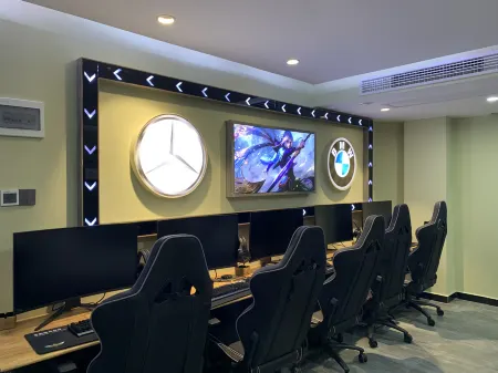 Jieshou Taibo E-sports Hotel Отели в г. Цзешоу