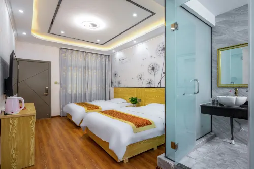 Xichang Huaping Themed Inn (Qionghai Lushan Scenic Area)