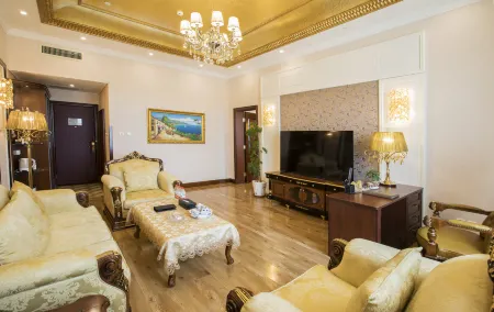 Man Zhou Li Diplomacy Hotel Отели рядом с достопримечательностью «Manchuria Boundary Gate»